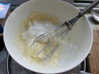 自制奶油奶酪布丁做法图解2)