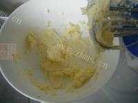 色香味浓的蔓越莓饼干做法图解4)