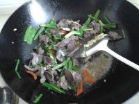 经典爽口的炒鸡胗