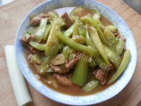 家常菜丝瓜炒肉