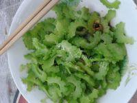 健康美食-凉拌苦瓜做法图解4)