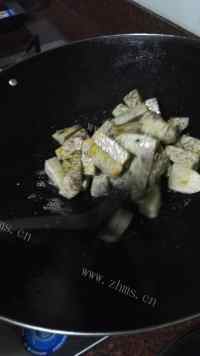 食欲满满的反沙芋头做法图解4)
