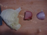 新鲜可口卷心菜咸蛋糕做法图解1)