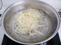 凉拌干豆腐做法图解2)