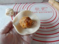 秘制蛋黄肉松酥做法图解18)