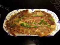 红烧红头鱼做法图解6)