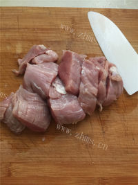 自制五香肉松做法图解1)