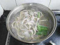 （小肚鸡肠）老干妈爆鸡肠做法图解2)