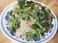 家庭版凉拌菠菜粉丝