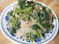 家庭版凉拌菠菜粉丝