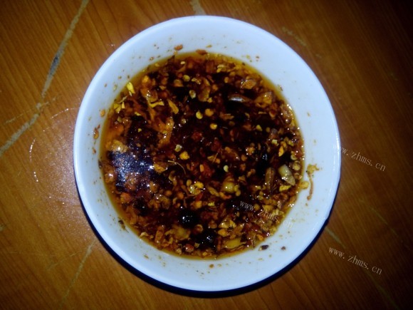 喷香的油辣椒