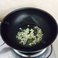 好吃的双蔬焖饭做法图解5)