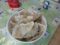 自己做的肉三鲜饺子