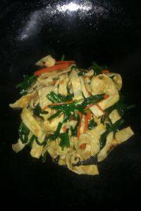 家常菜韭菜炒鸡蛋