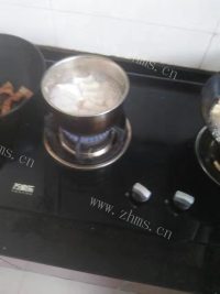 自制干锅土豆片做法图解2)