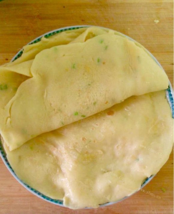 芳香四溢的鸡蛋饼