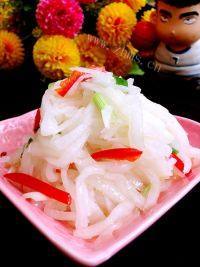 家常菜油泼萝卜丝