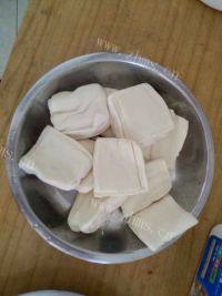 美味家常焖豆腐做法图解1)