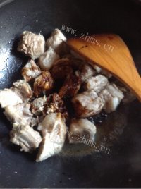 美味的元宝肉做法图解3)