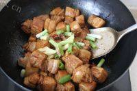 色味俱佳的鲍鱼红烧肉做法图解12)