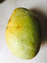 美味的浓香芒果酱做法图解1)