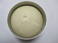 自制无油乳酪小卷面包做法图解4)