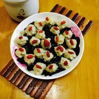 可口的云耳蒸肉丸做法图解6)