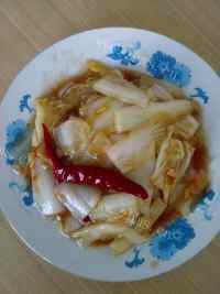 美味营养的醋溜白菜做法图解6)