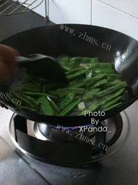 家常菜炒刀豆做法图解7)