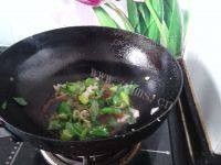 鲜美的葱烧豆腐做法图解5)