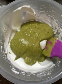 美味抹茶红豆蛋糕做法图解9)