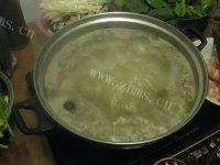 饱满的火锅