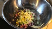 营养丰富的芹菜猪肉饺子做法图解3)