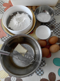 美味的奶油奶酪杯子蛋糕做法图解1)