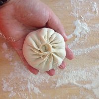 美味牛肉白萝卜大包做法图解11)