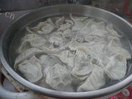 诱人的猪肉韭菜饺子做法图解15)