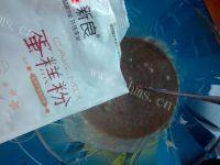 自制黑芝麻小饼干做法图解12)
