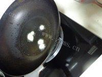 味道不错的红烧鲫鱼做法图解3)
