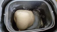 毛毛虫面包做法图解4)