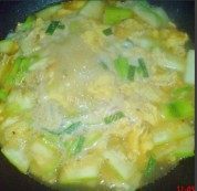 鸡蛋丝瓜汤