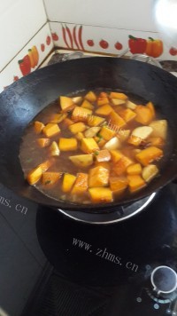美味的南瓜炖土豆做法图解6)