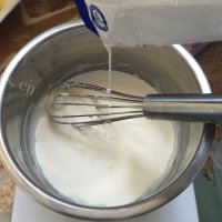 香气浓郁的奶油奶酪布丁做法图解4)