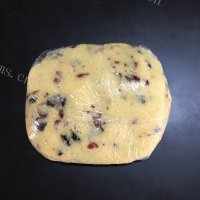 香喷喷的椰蓉开口酥做法图解5)