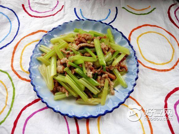 芹菜肉丝