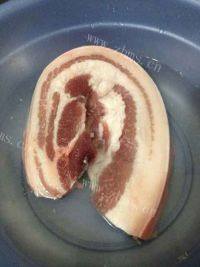 诱人的回锅肉做法图解1)