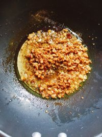 美味的酱油炒面做法图解5)