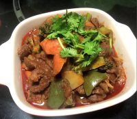 家常菜咖喱牛腩