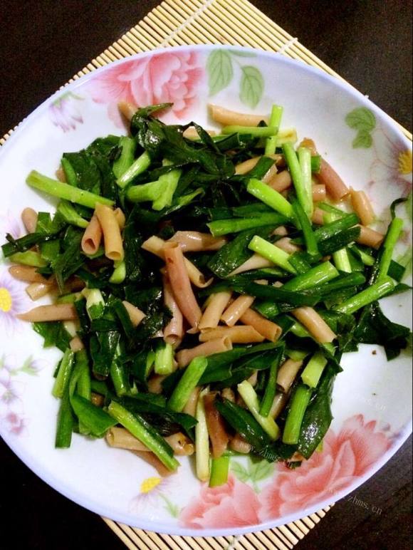 色味俱佳的韭菜炒海肠