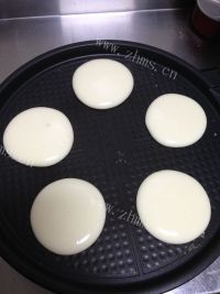 五味俱全的迷你夹心松饼做法图解11)