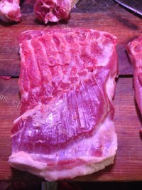 美味的自制香菇肉酱做法图解3)